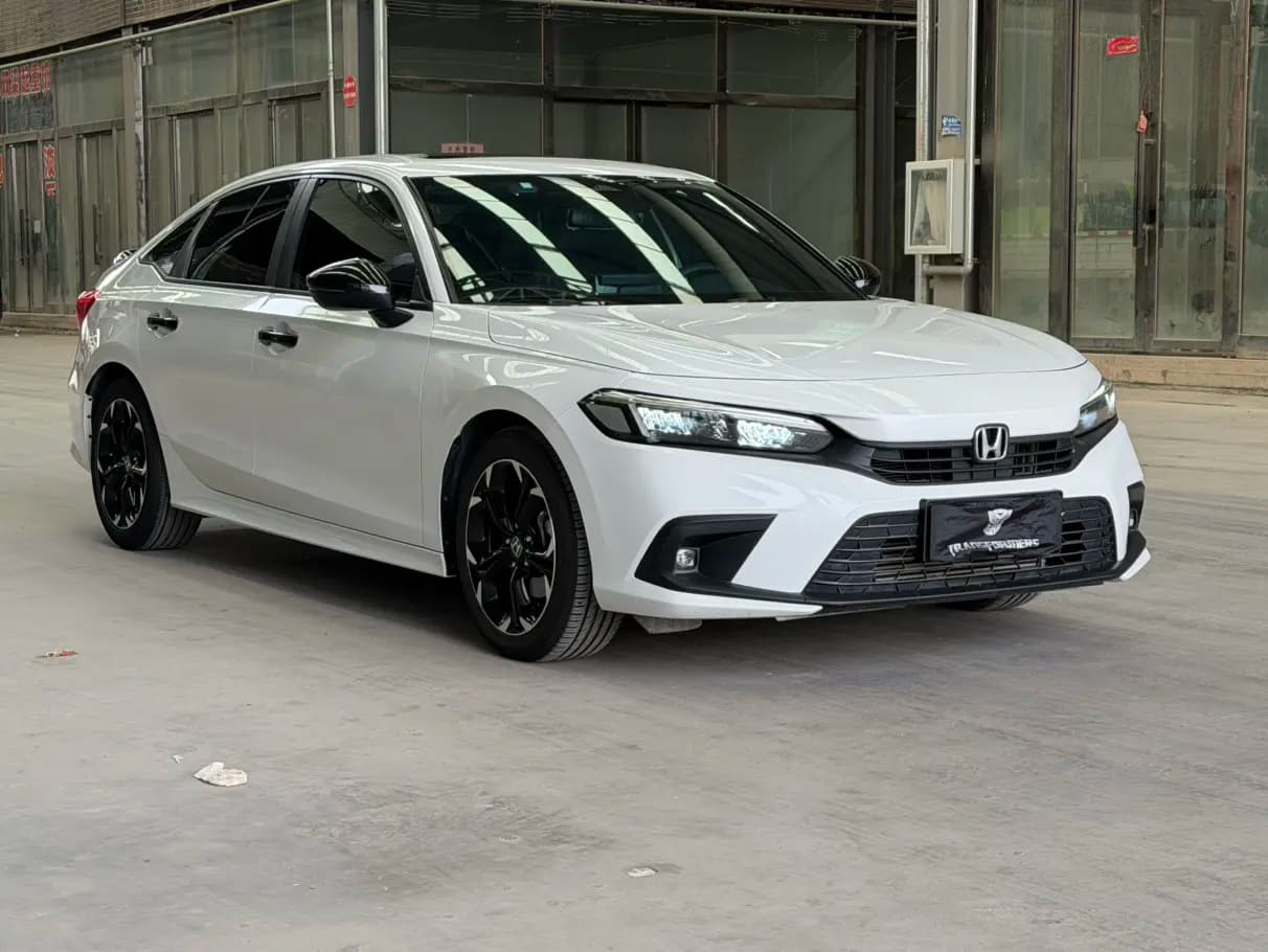 Honda Civic 2022 г. 39040 км. — фото 3
