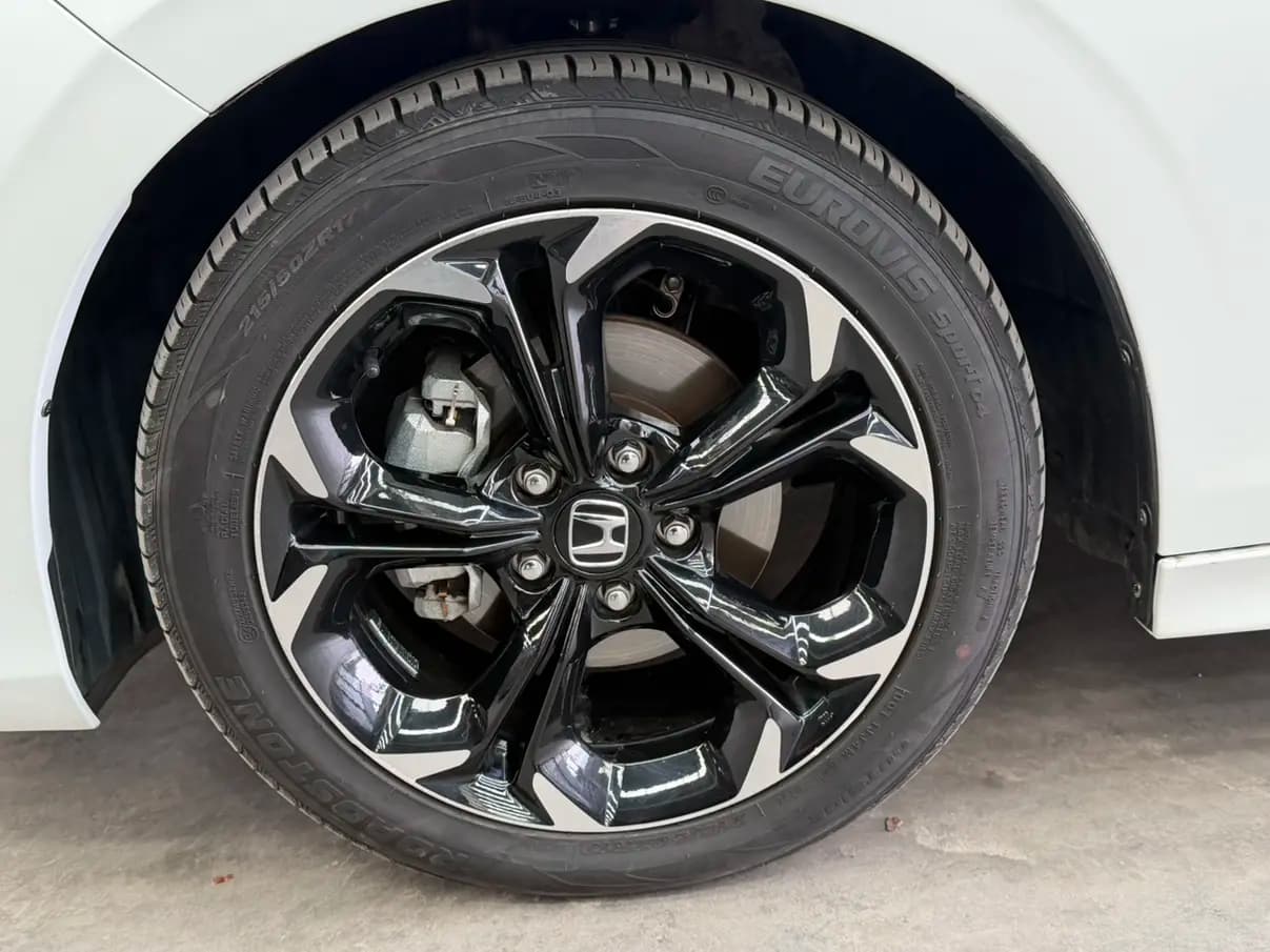 Honda Civic 2022 г. 39040 км. — фото 8