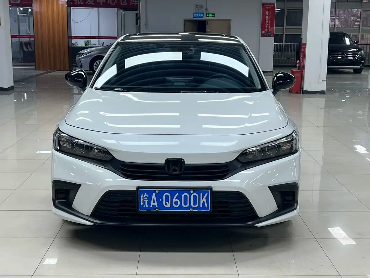 Honda Civic 2022 г. 32045 км. — фото 2