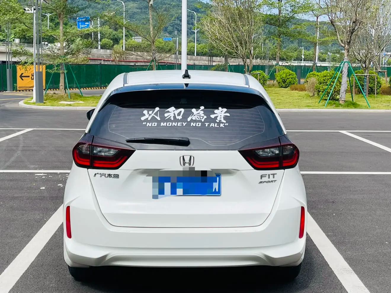 Honda Fit 2022 г. 32114 км. — фото 2