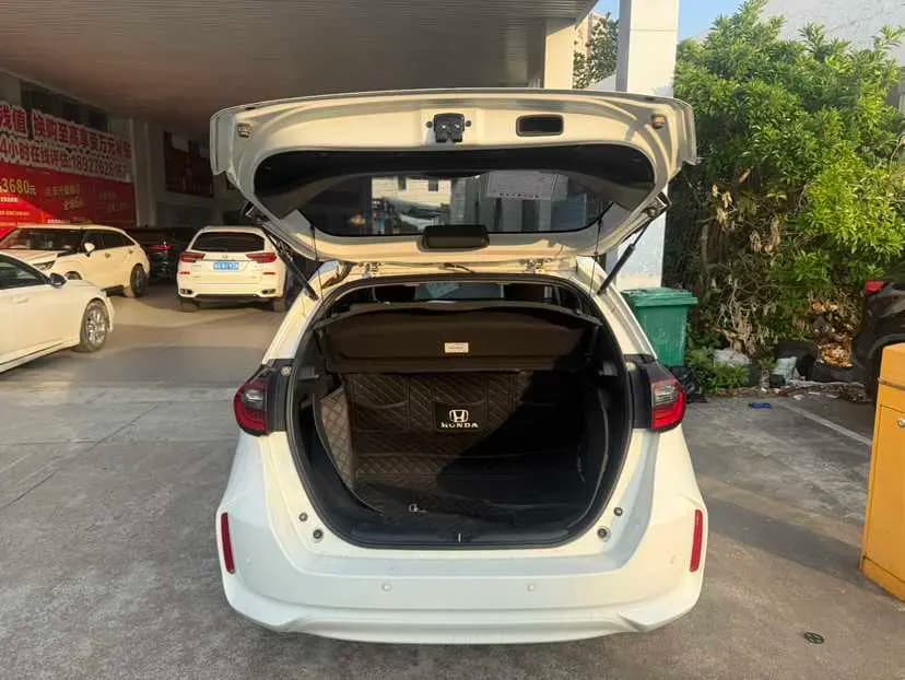 Honda Fit 2022 г. 32319 км. — фото 11
