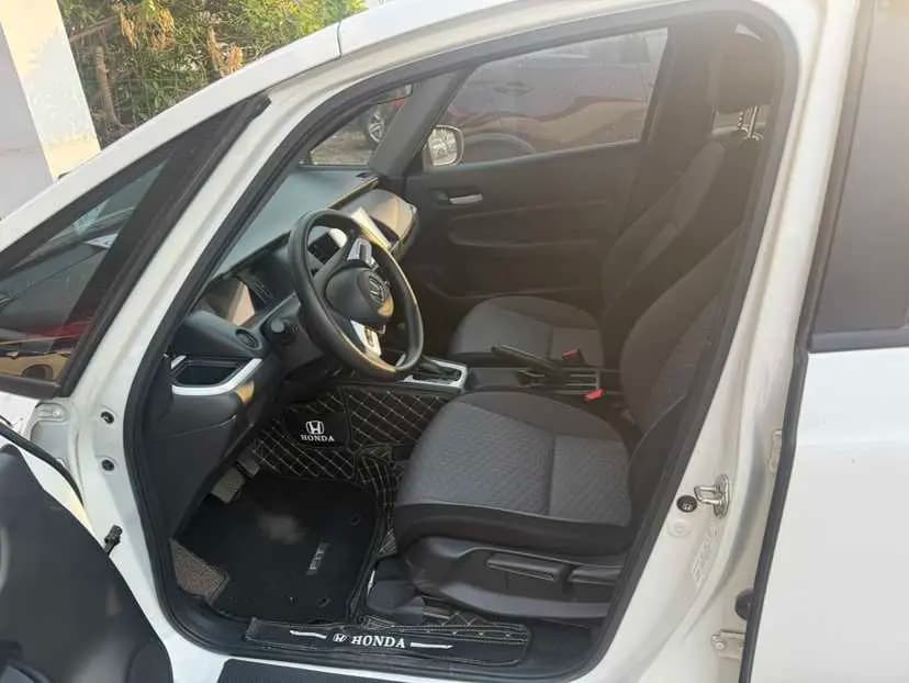 Honda Fit 2022 г. 32319 км. — фото 7