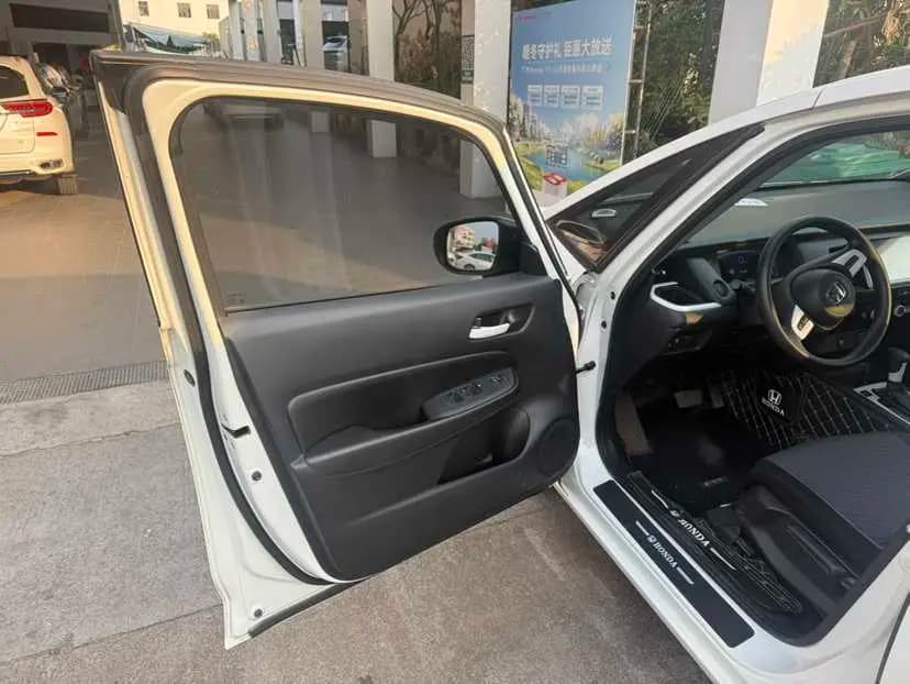 Honda Fit 2022 г. 32319 км. — фото 10