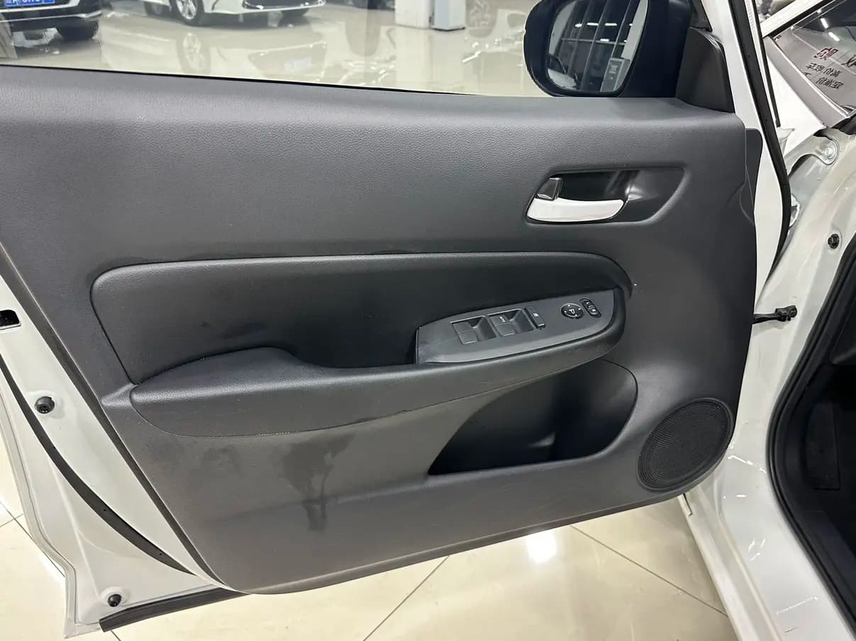 Honda Fit 2022 г. 41121 км. — фото 6