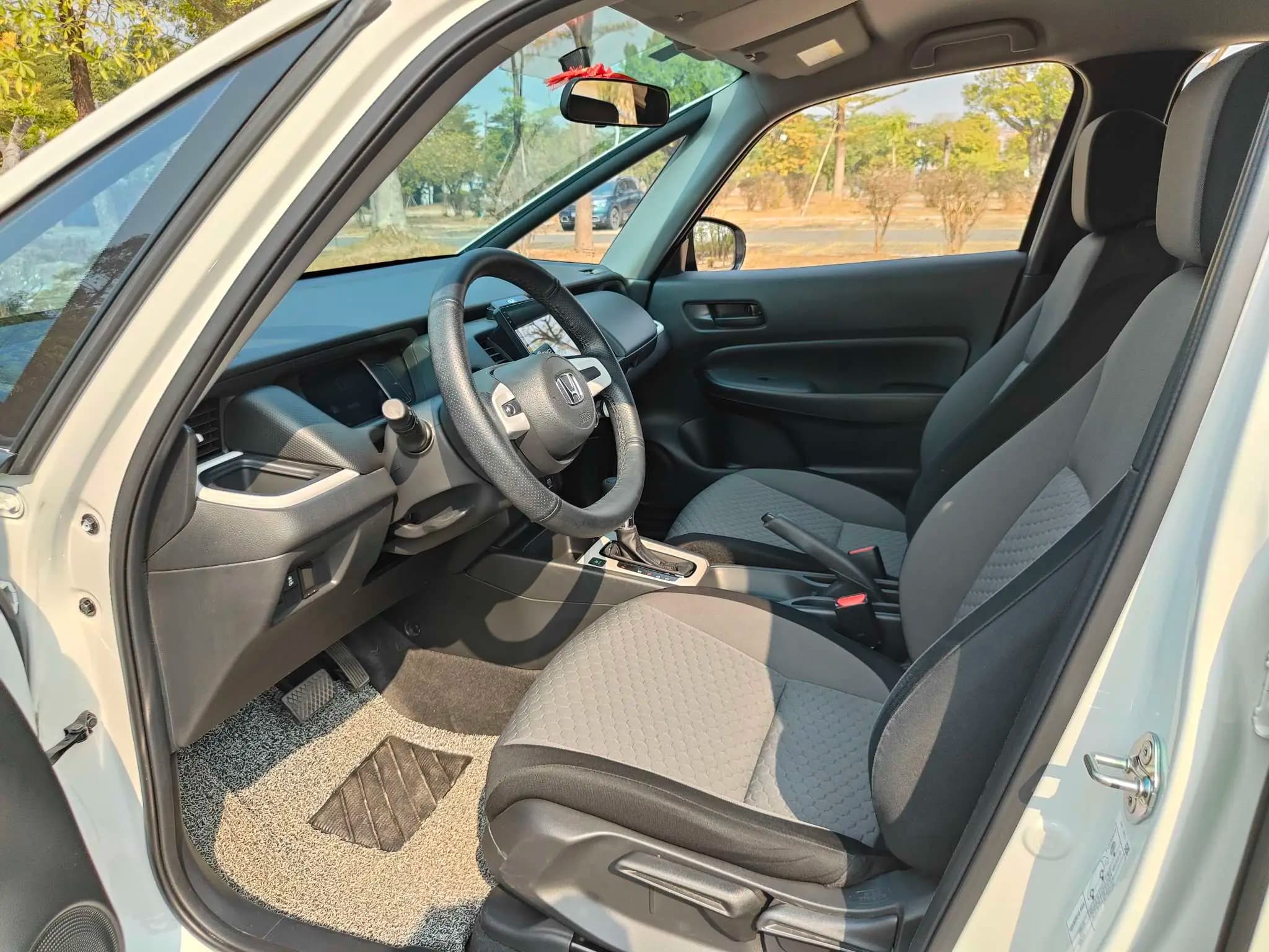 Honda Fit 2024 г. 10122 км. — фото 13