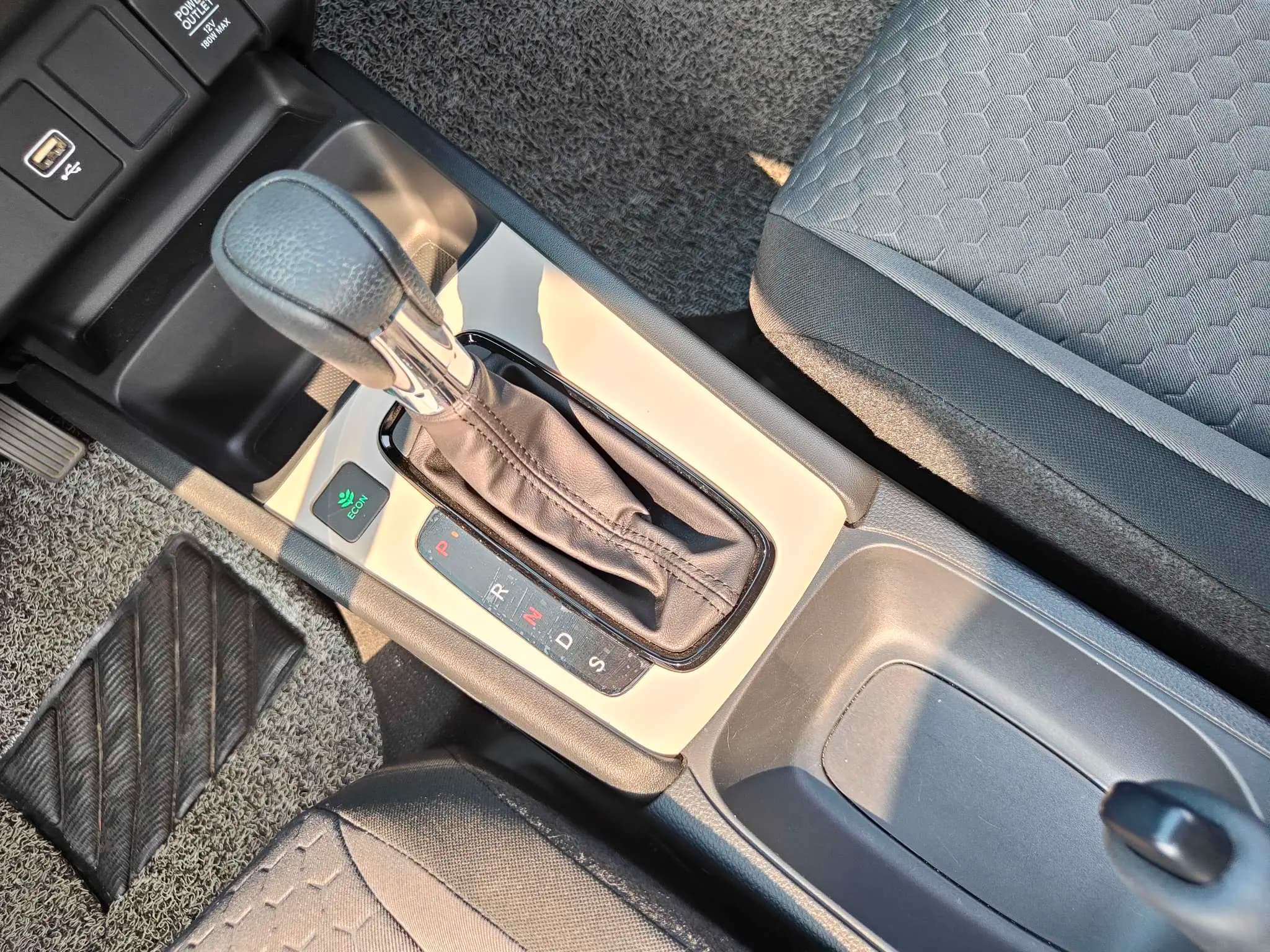 Honda Fit 2024 г. 10122 км. — фото 6