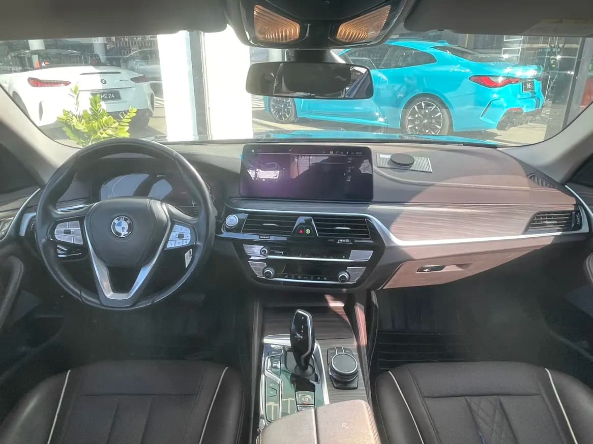 BMW 5 Series PHEV 2021 г. 88000 км. — фото 8