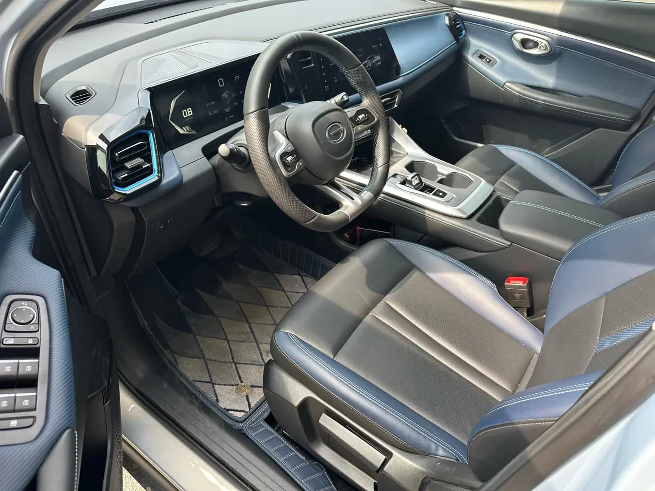GAC Trumpchi GS3 2023 г. 10032 км. — фото 8