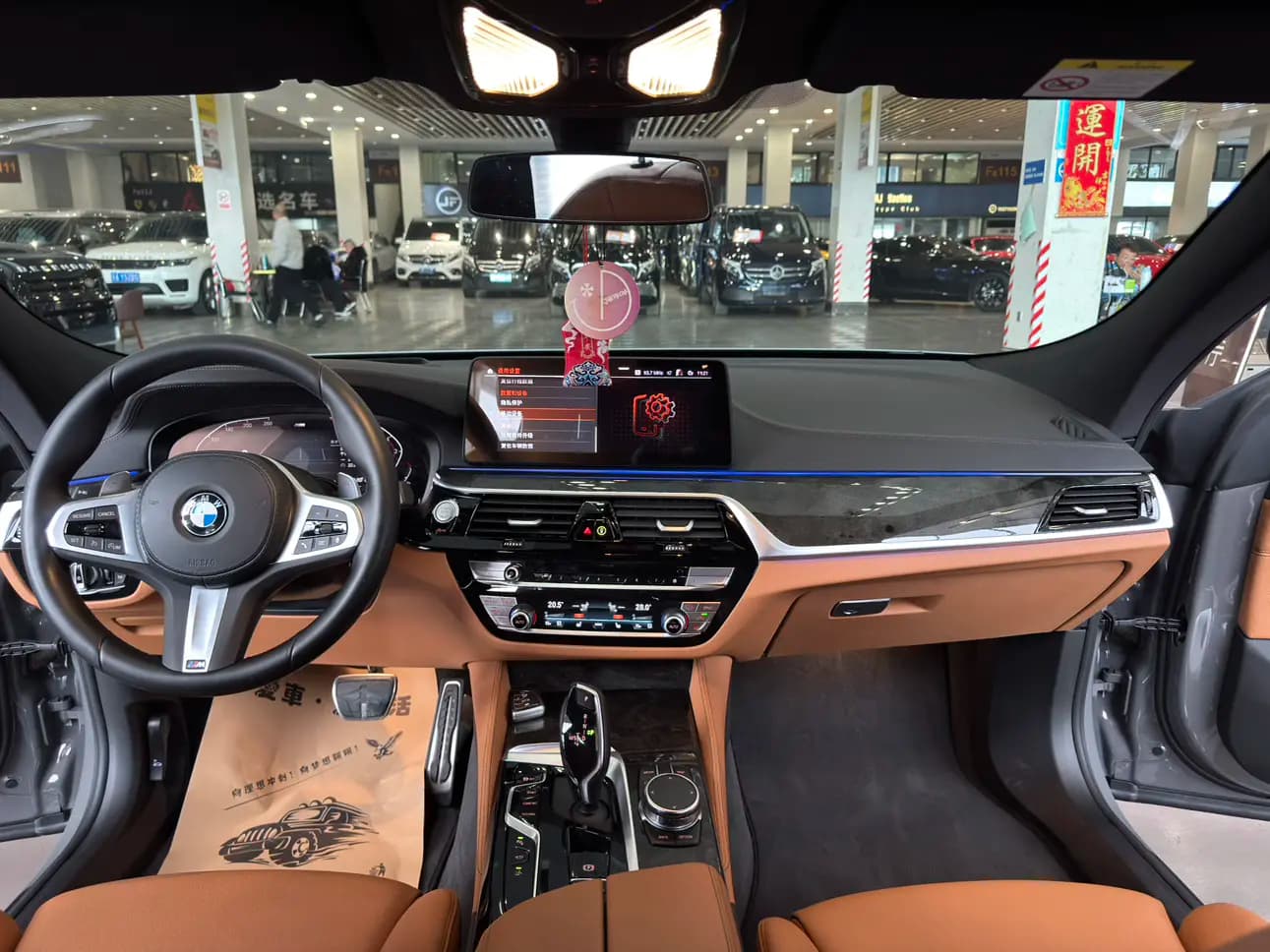 BMW 6 Series GT 2023 г. 49136 км. — фото 12