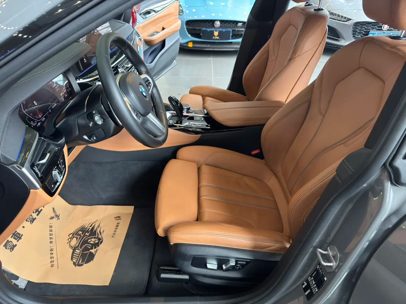 BMW 6 Series GT 2023 г. 49136 км. — фото 18