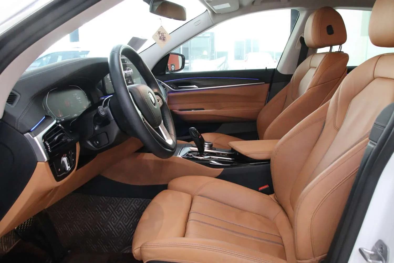 BMW 6 Series GT 2024 г. 14033 км. — фото 18