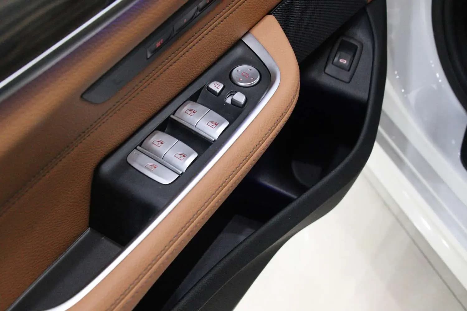 BMW 6 Series GT 2024 г. 14033 км. — фото 20
