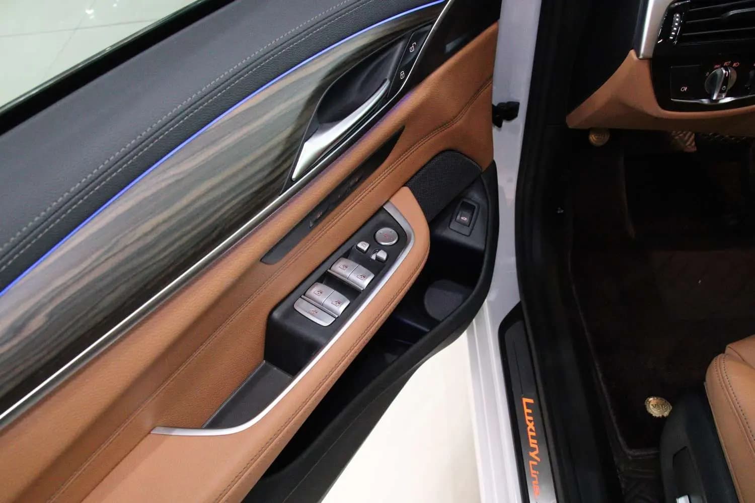 BMW 6 Series GT 2024 г. 14033 км. — фото 22