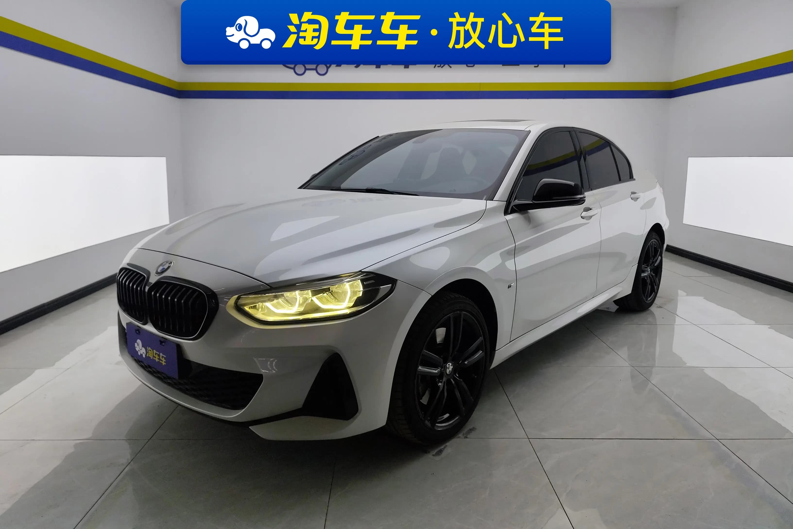 BMW 1 Series 2021 г. 28092 км.