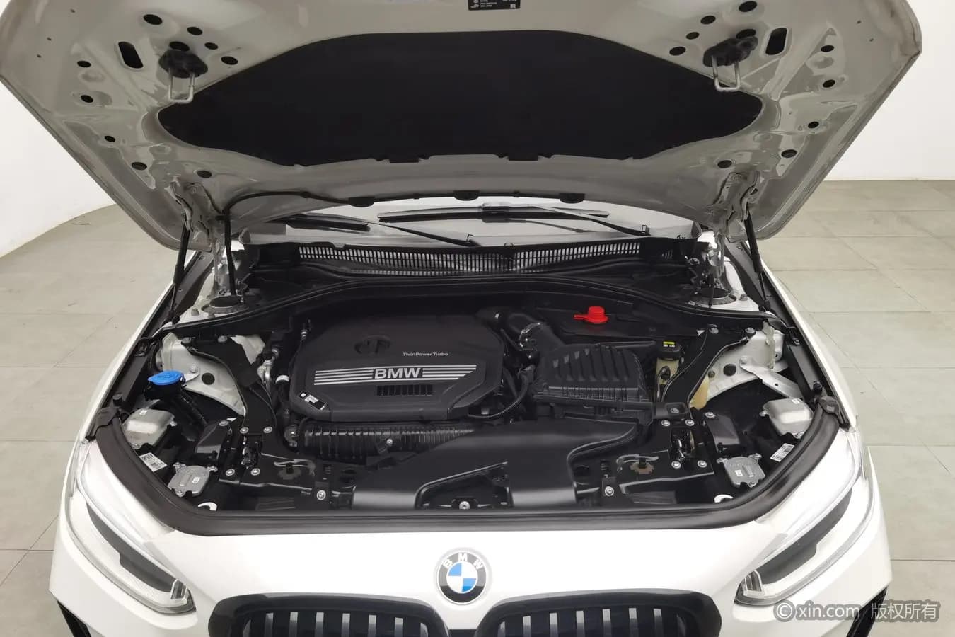 BMW 1 Series 2022 г. 111494 км. — фото 3