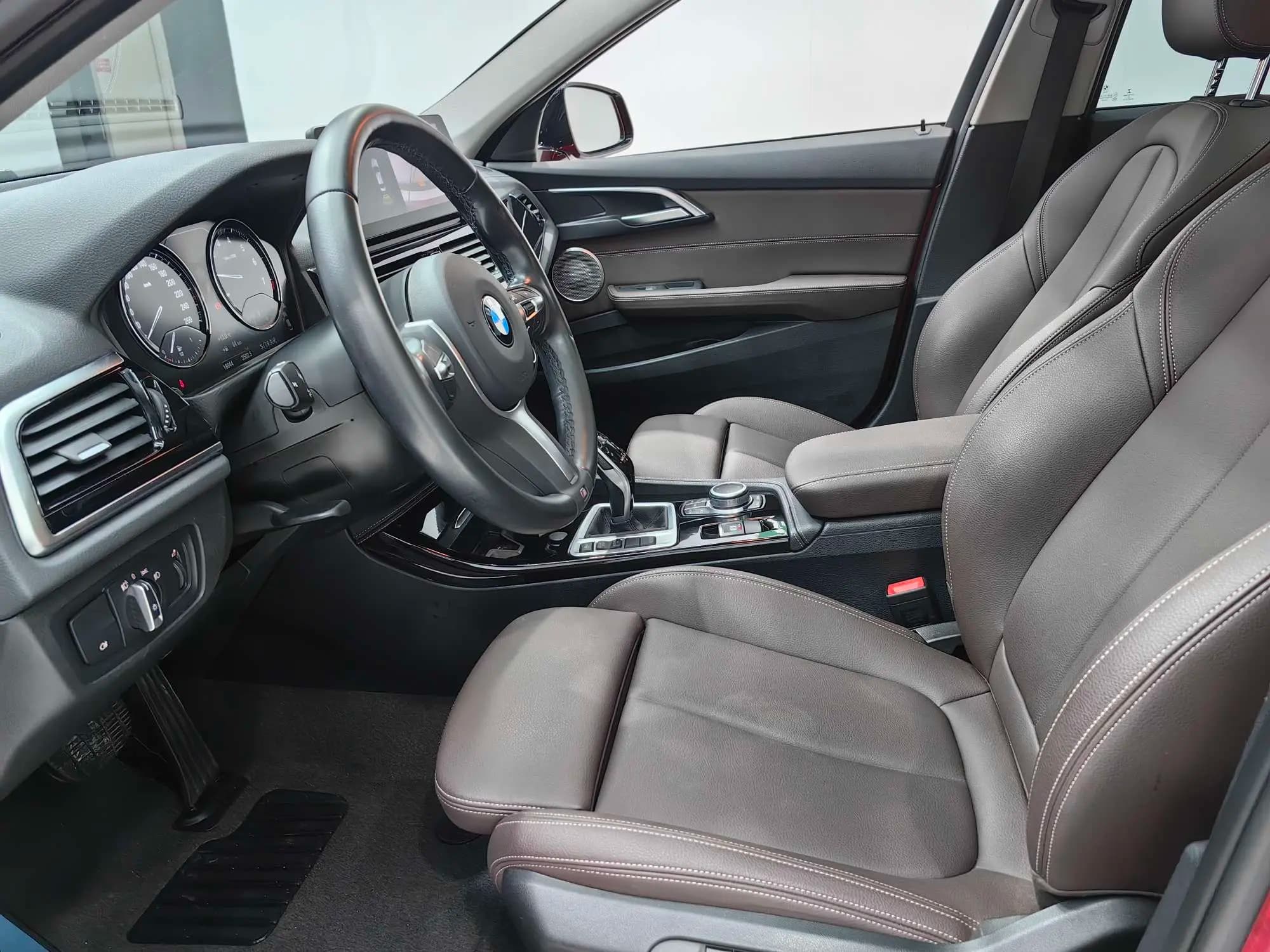 BMW 1 Series 2022 г. 18900 км. — фото 15