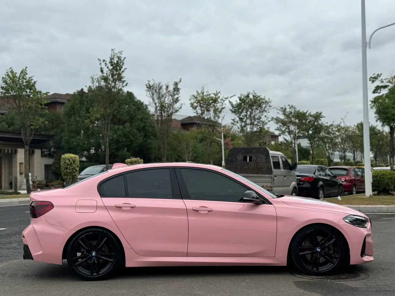 BMW 1 Series 2022 г. 46000 км. — фото 3