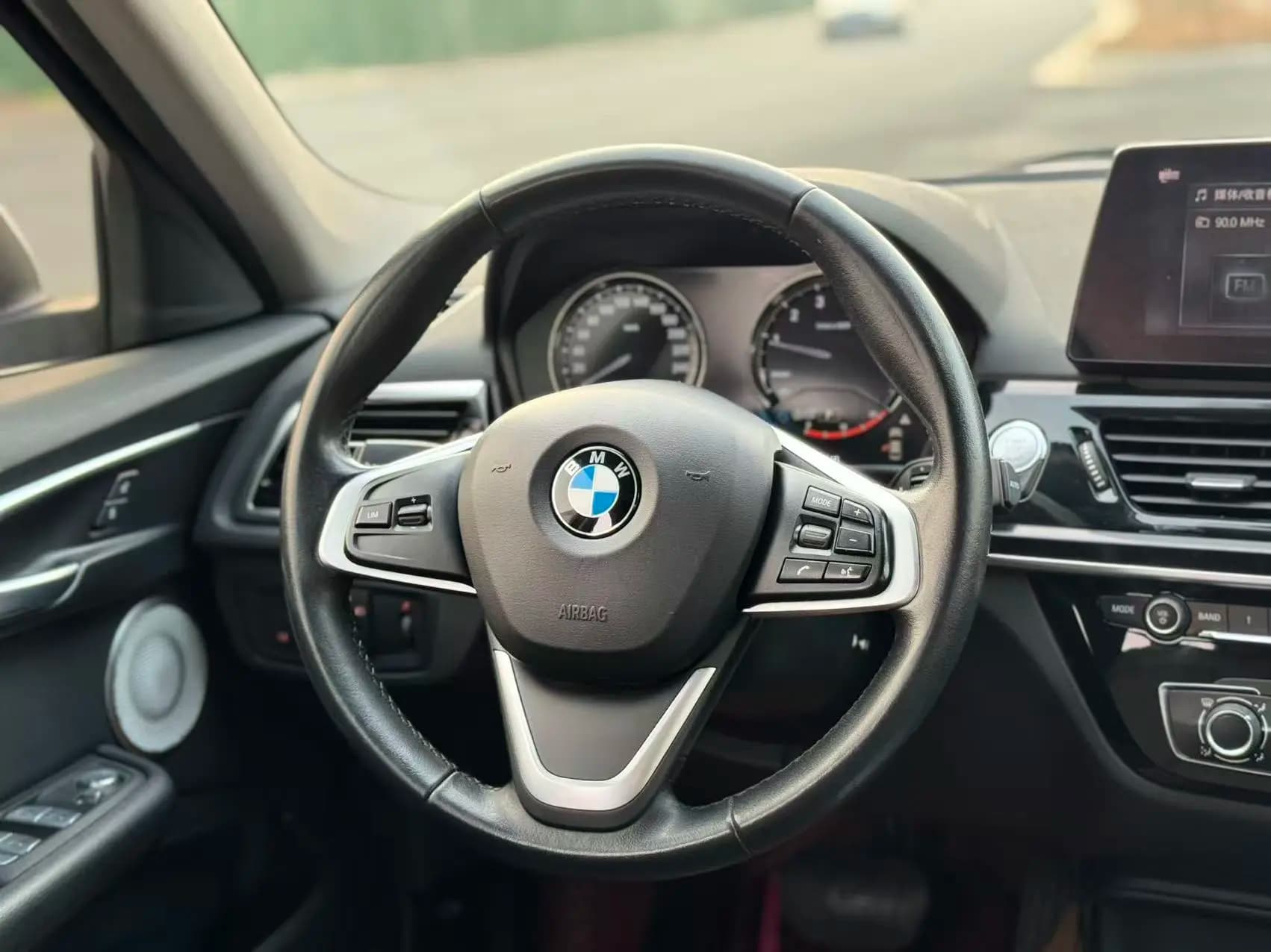 BMW 1 Series 2021 г. 100098 км. — фото 6