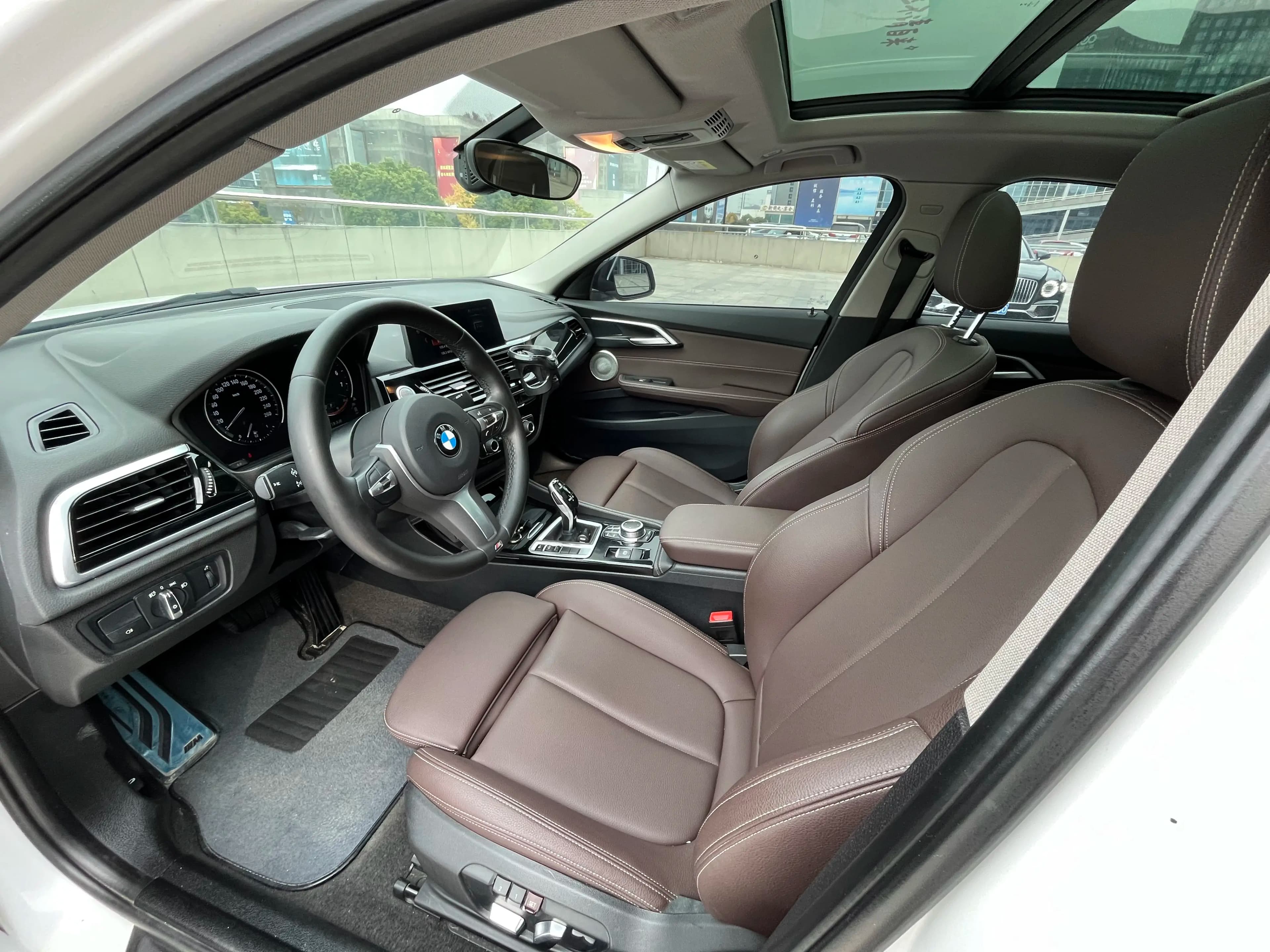 BMW 1 Series 2021 г. 82099 км. — фото 13