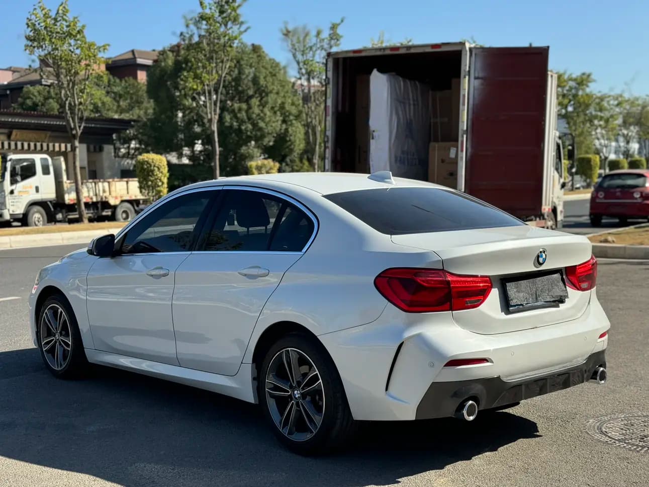 BMW 1 Series 2021 г. 125000 км. — фото 4