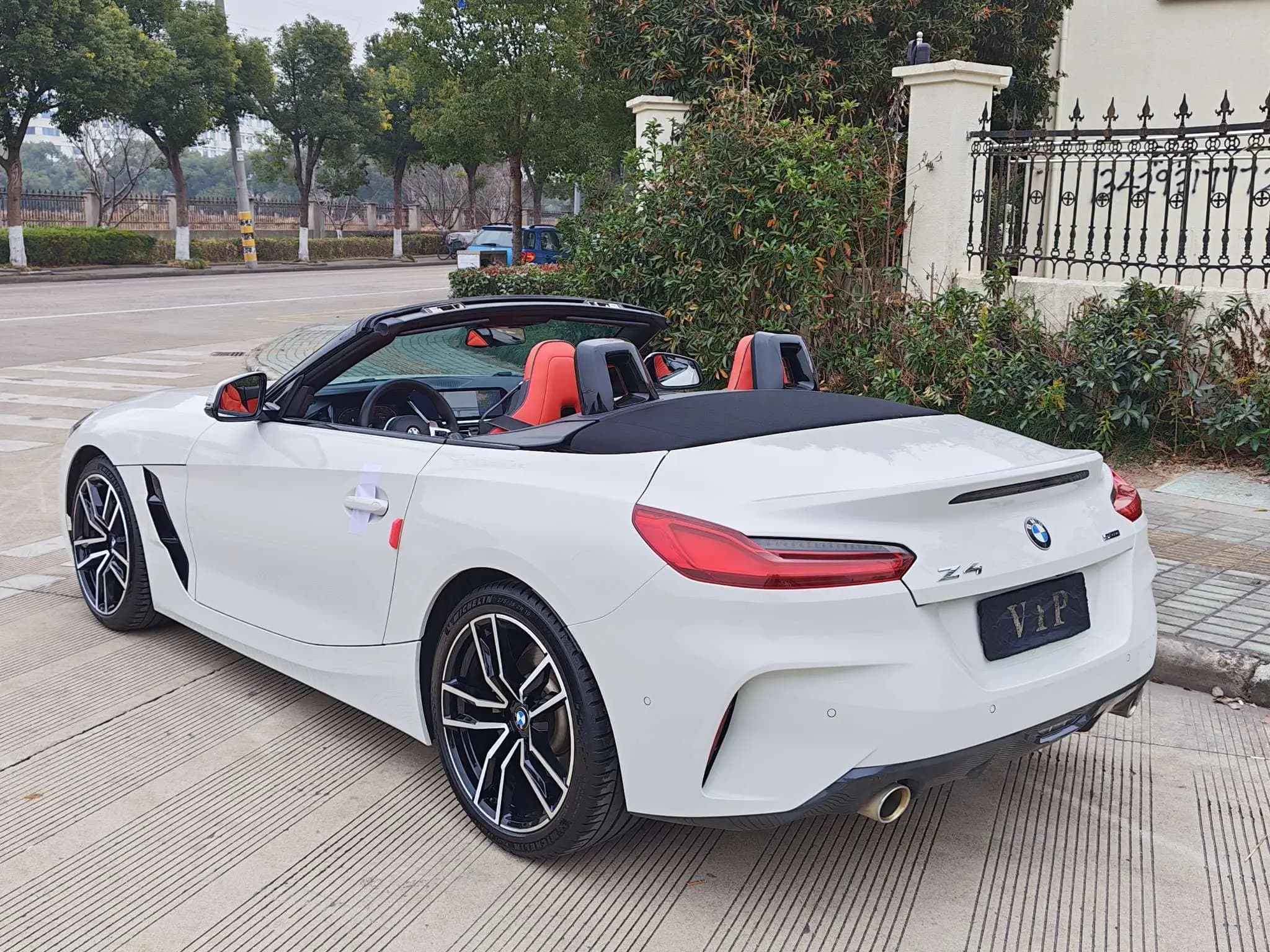 BMW Z4 2021 г. 48007 км. — фото 4