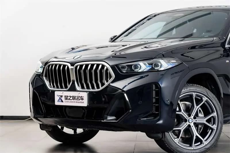 BMW X6 2025 г. 5785 км. — фото 7