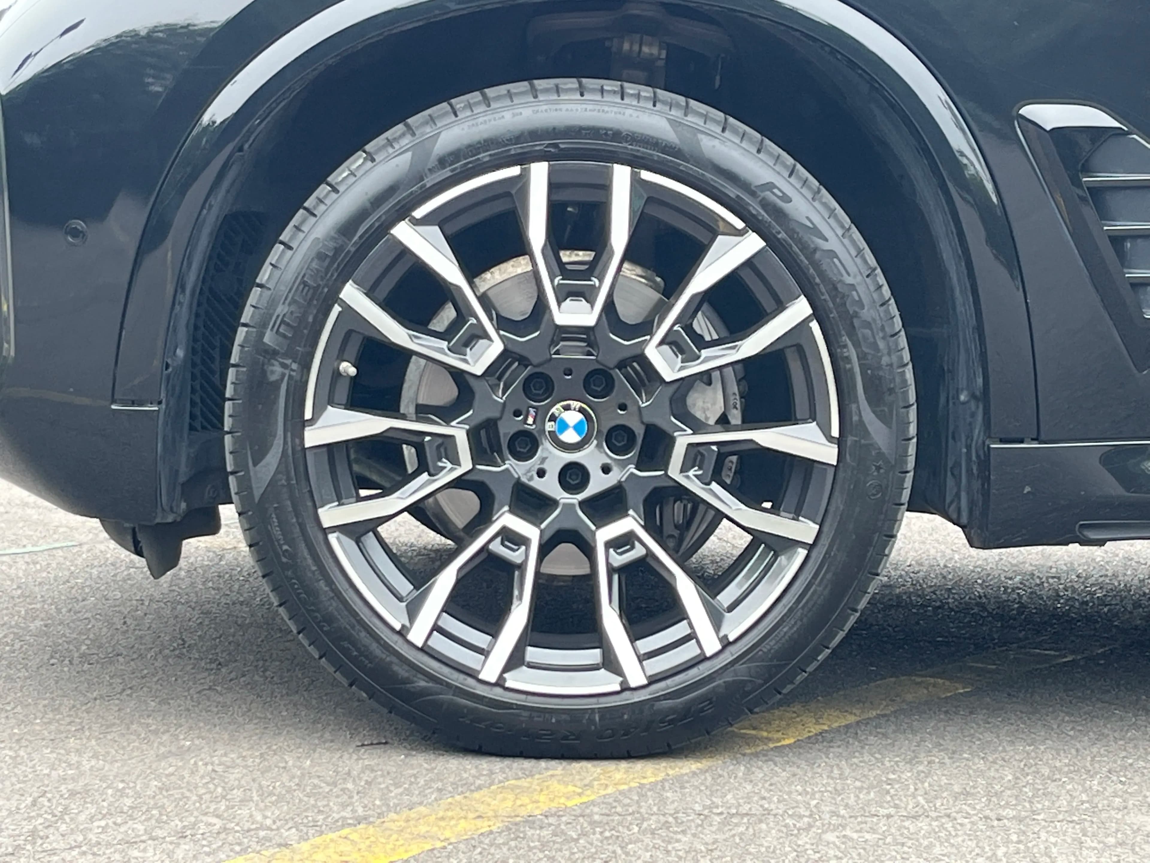 BMW X5 2025 г. 7787 км. — фото 13