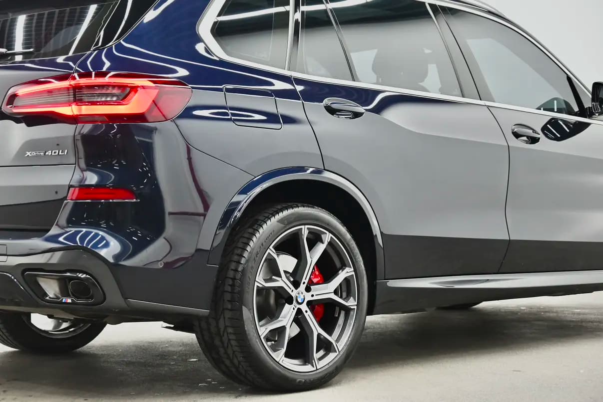 BMW X5 2023 г. 71254 км. — фото 17