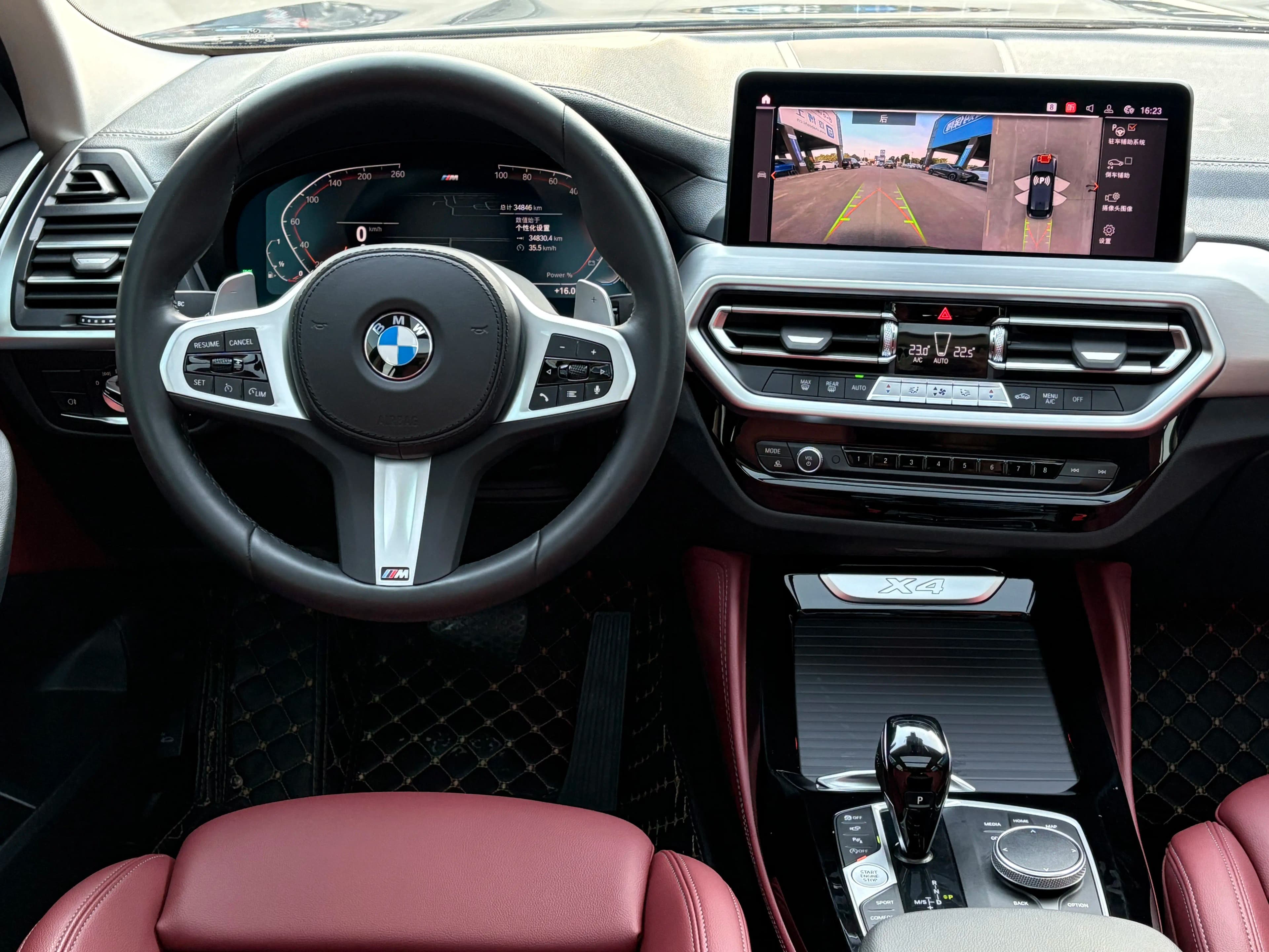 BMW X4 2023 г. 34110 км. — фото 11