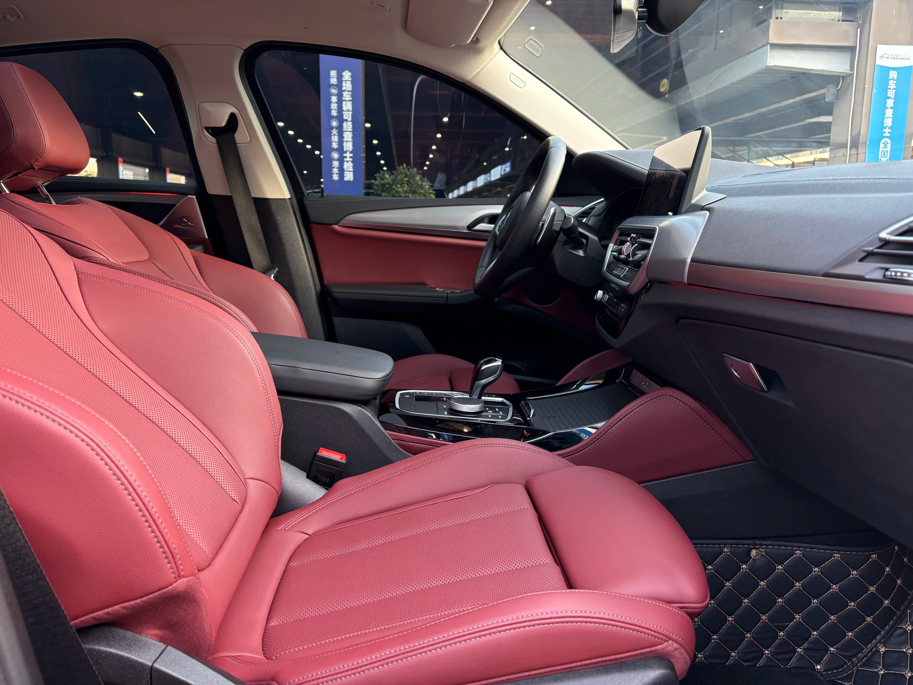 BMW X4 2023 г. 34110 км. — фото 15