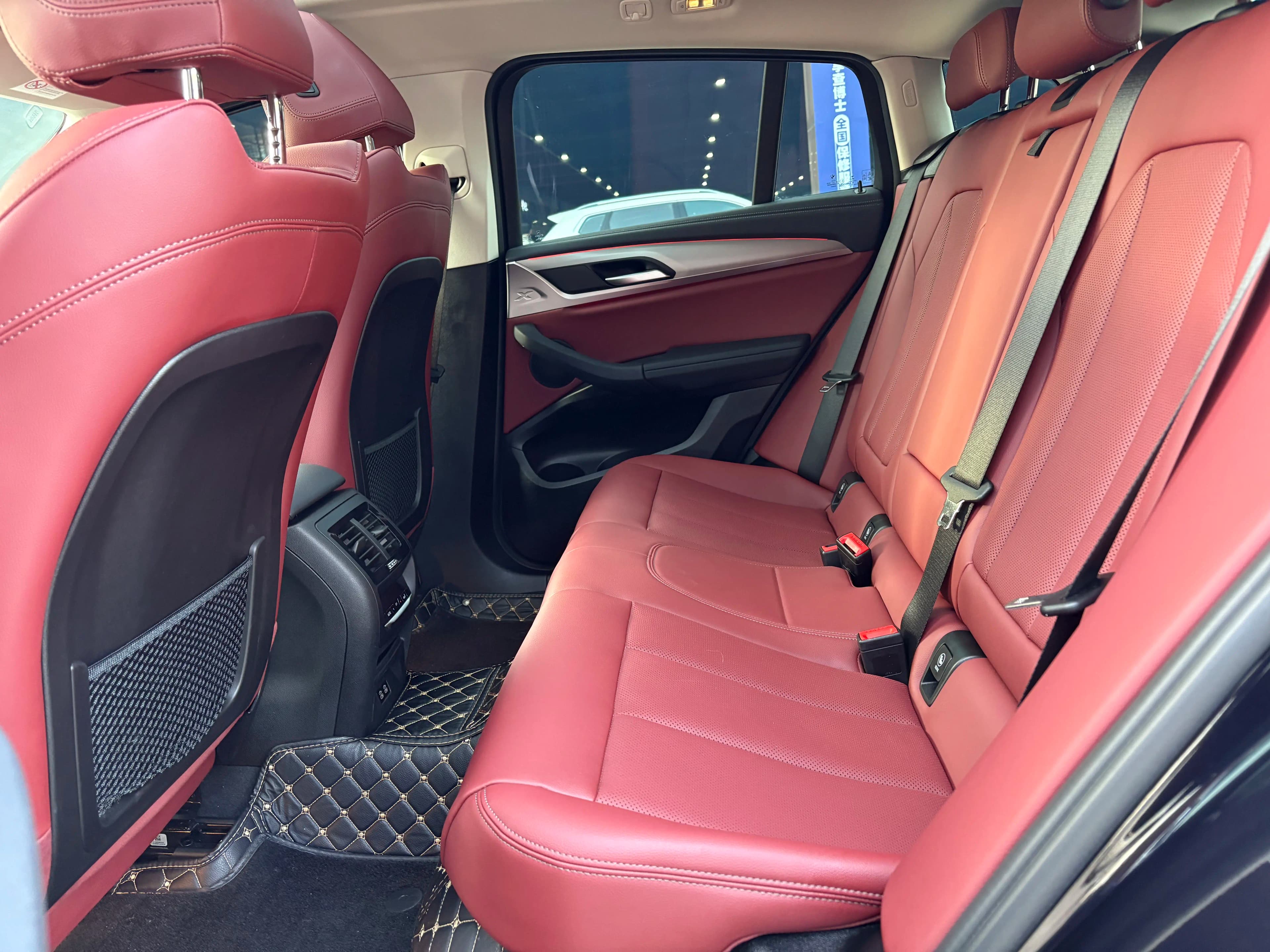 BMW X4 2023 г. 34110 км. — фото 18