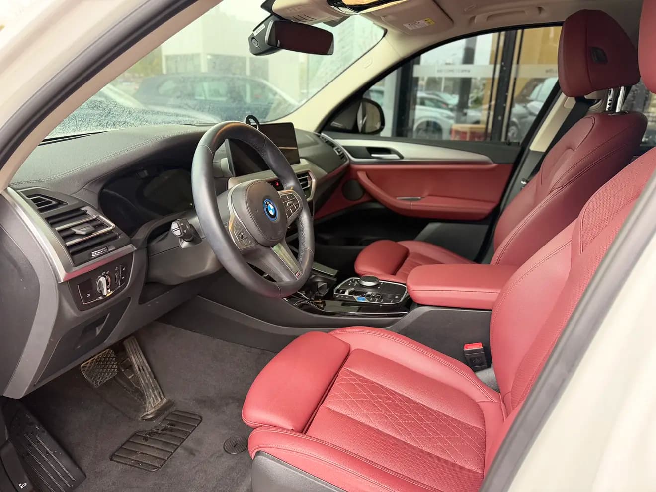 BMW iX3 2024 г. 32317 км. — фото 13