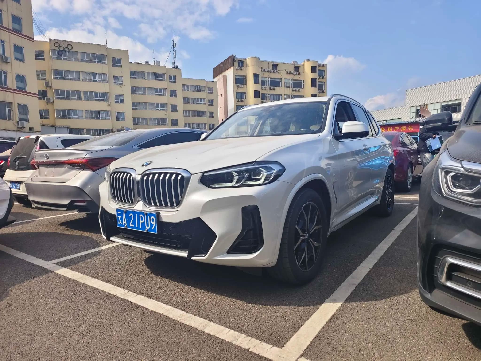 BMW X3 2024 г. 24019 км.