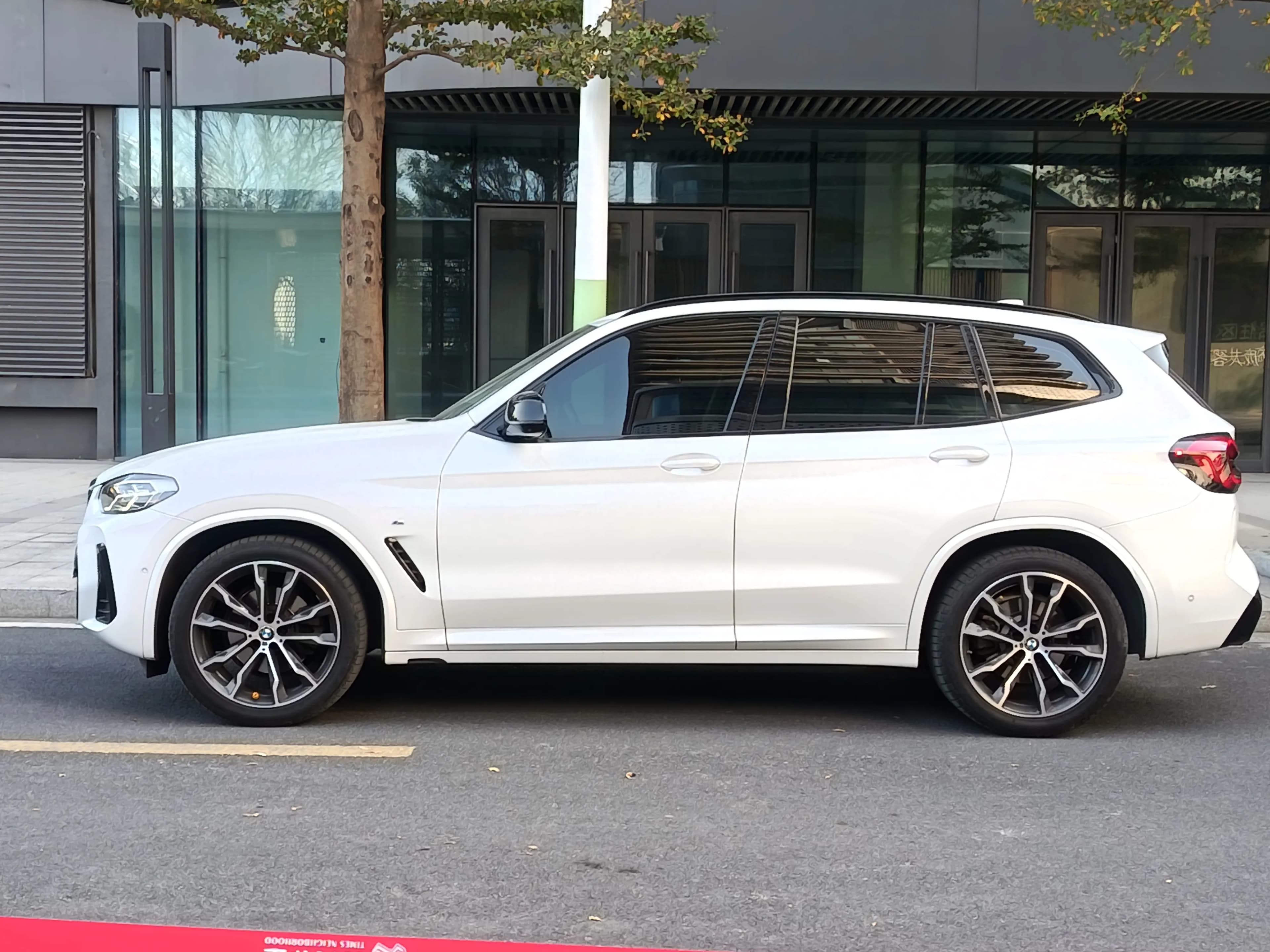 BMW X3 2023 г. 31023 км. — фото 2