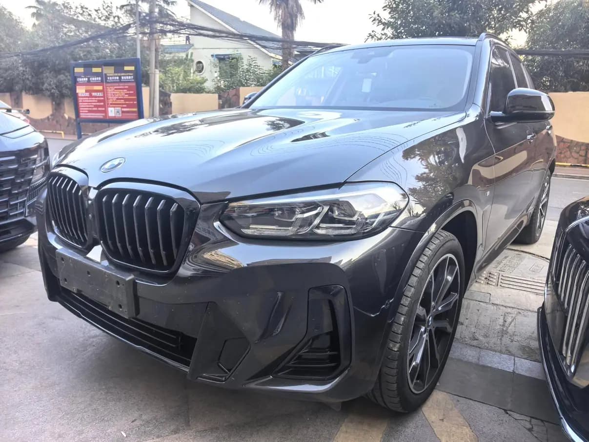 BMW X3 2023 г. 25026 км.