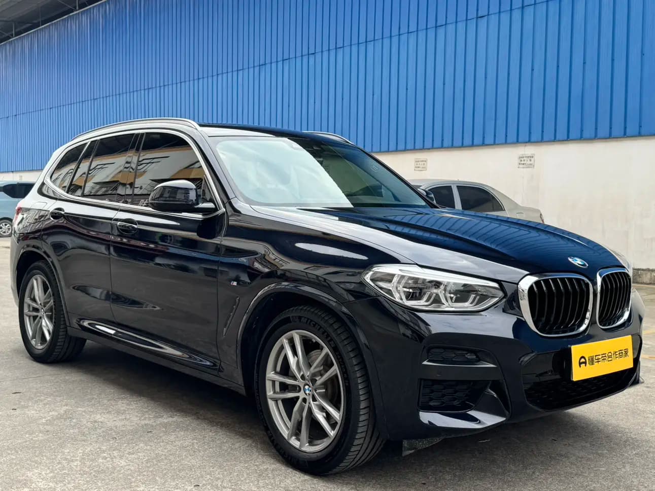 BMW X3 2021 г. 90627 км. — фото 3