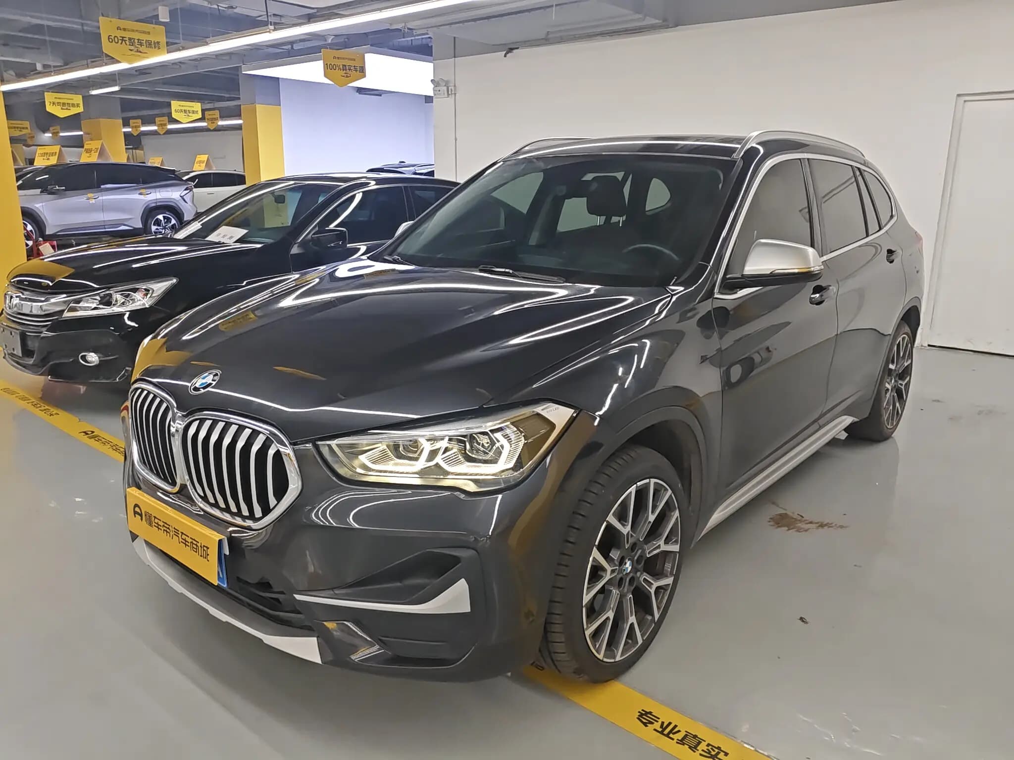 BMW X1 2022 г. 68350 км. — фото 1