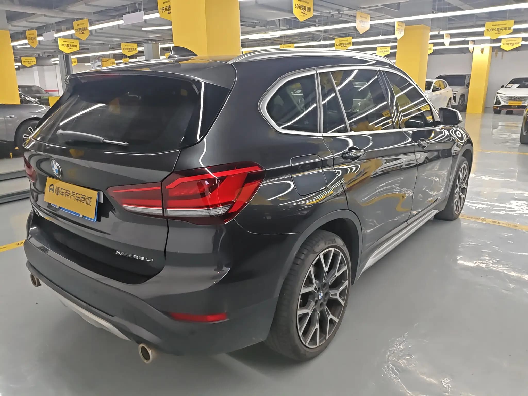 BMW X1 2022 г. 68350 км. — фото 3