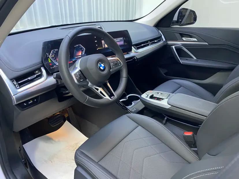 BMW X1 2023 г. 16056 км. — фото 15