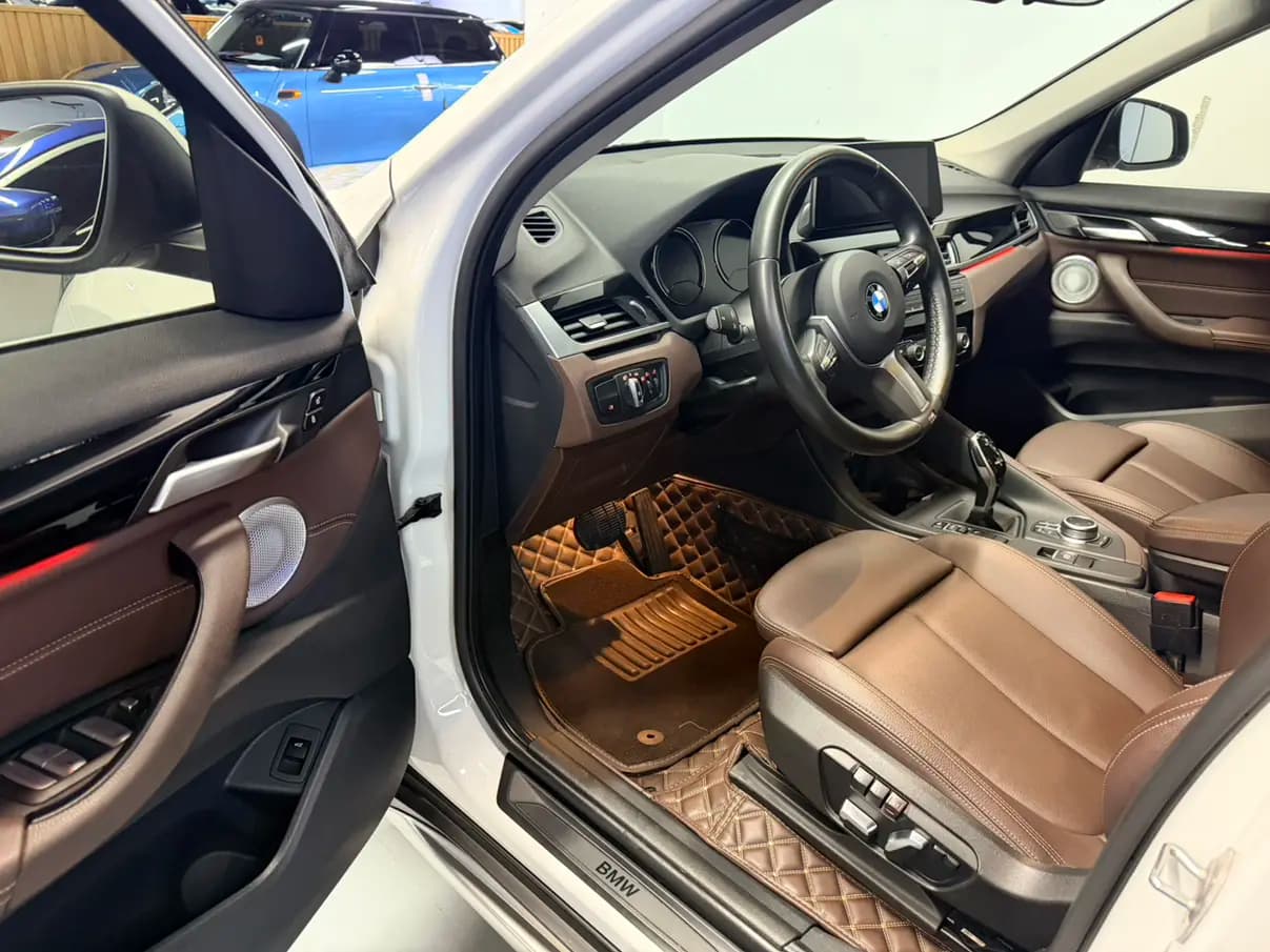 BMW X1 2021 г. 100057 км. — фото 12