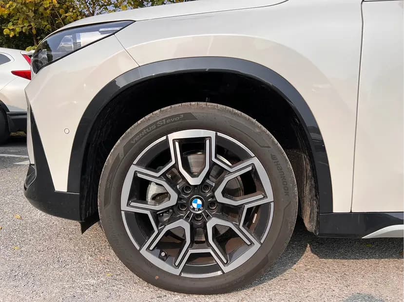 BMW X1 2025 г. 658 км. — фото 4