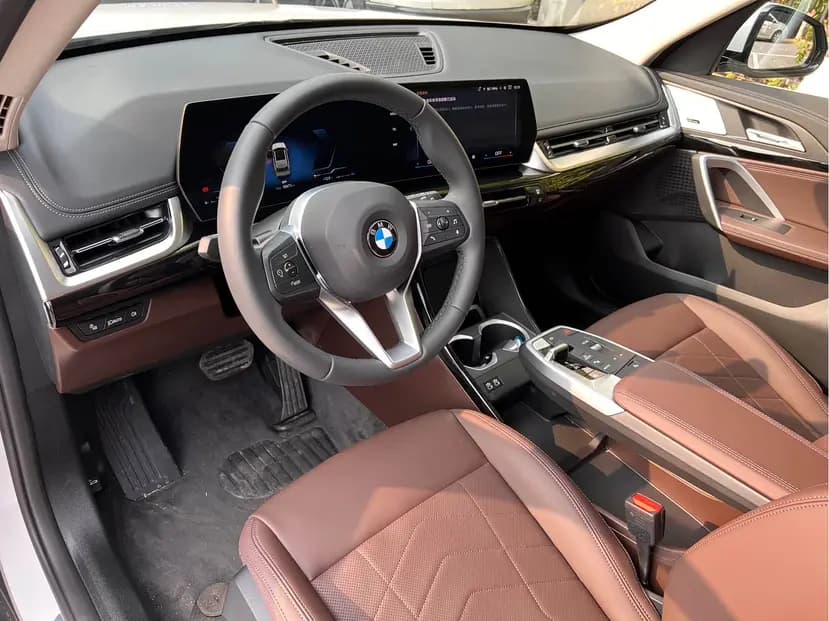 BMW X1 2025 г. 658 км. — фото 7
