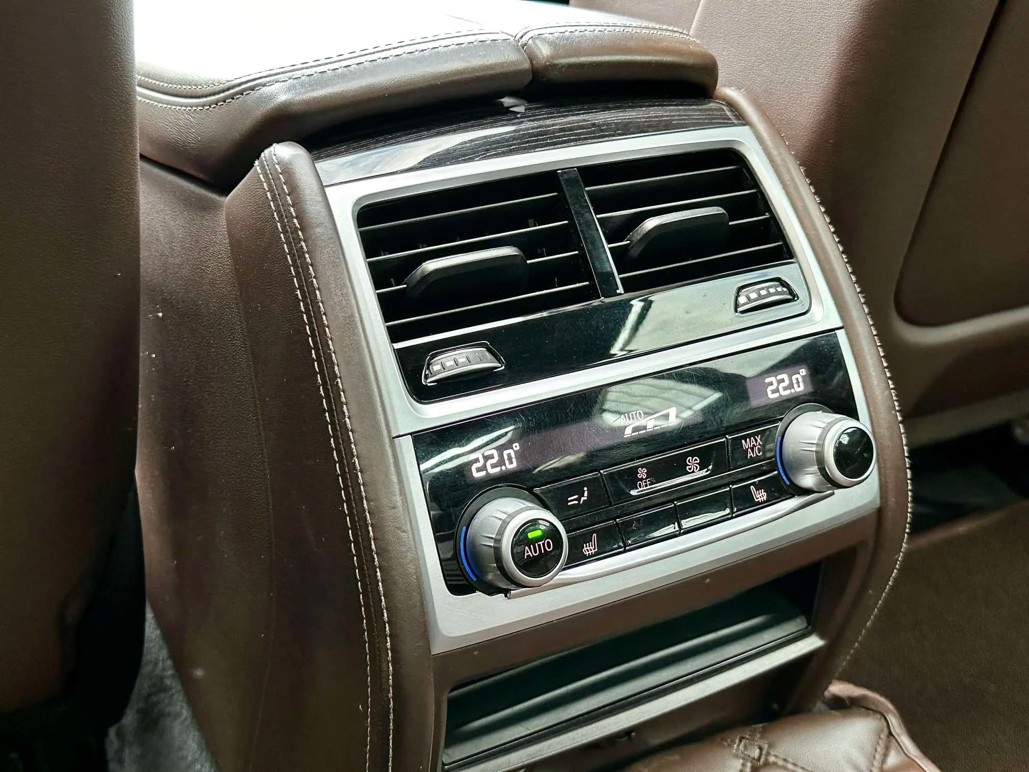 BMW 7 Series 2021 г. 118058 км. — фото 11