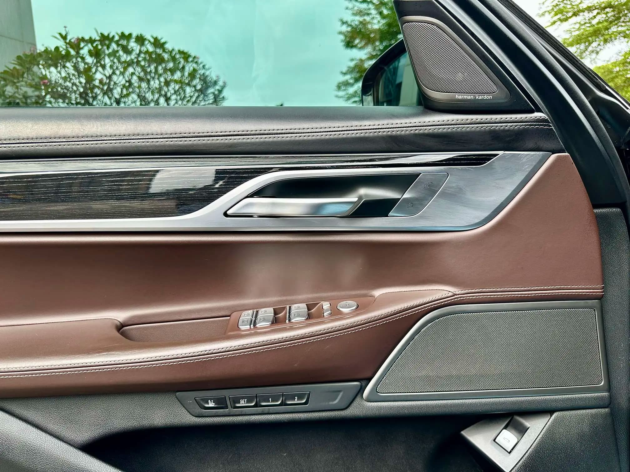BMW 7 Series 2021 г. 118058 км. — фото 12