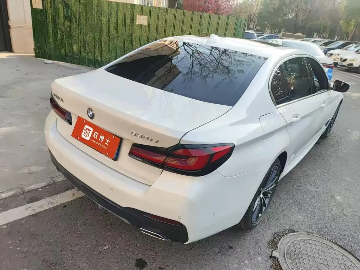 BMW 5 Series 2023 г. 40008 км. — фото 4