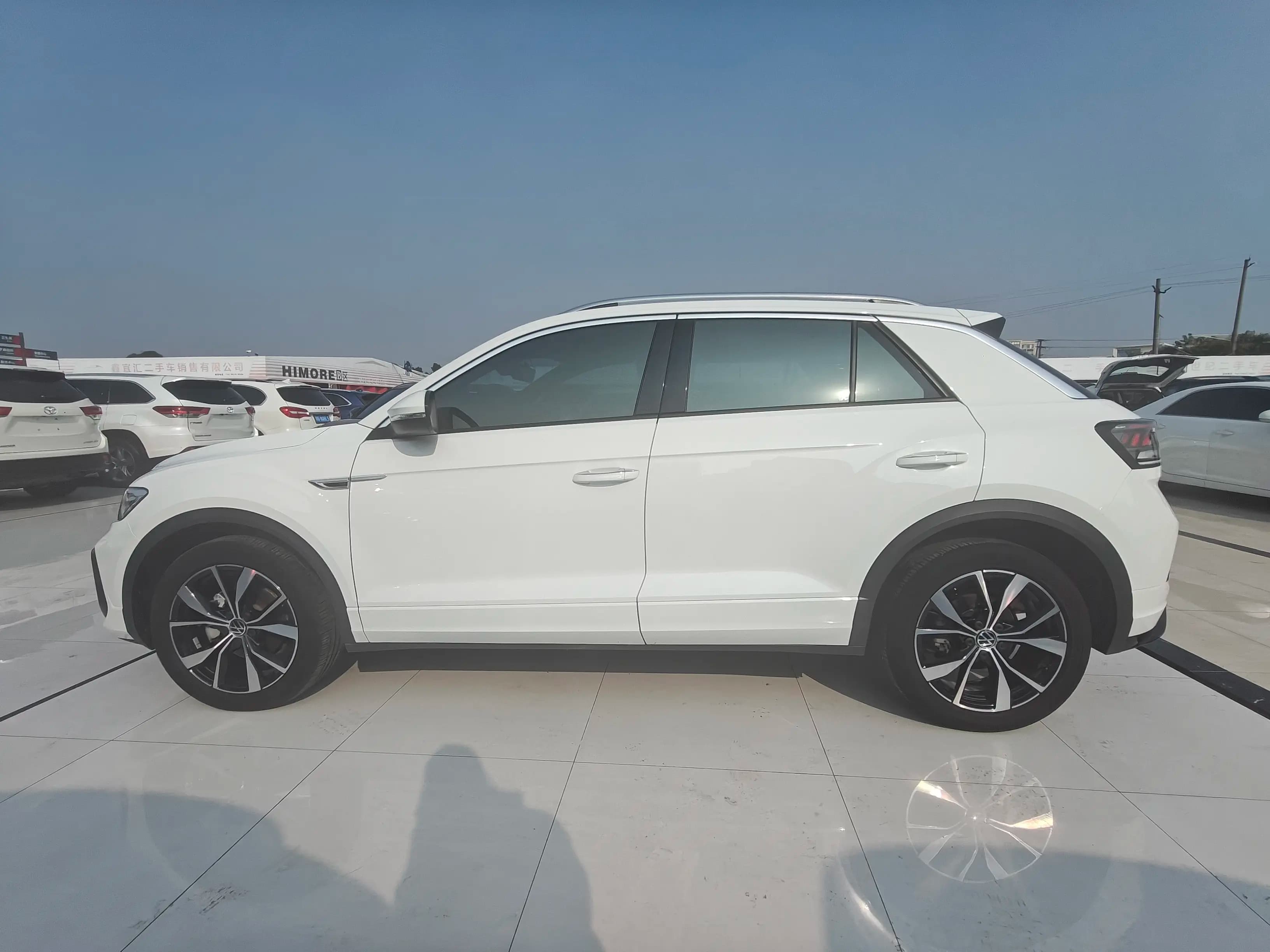 Volkswagen T-Roc 2023 г. 12147 км. — фото 4