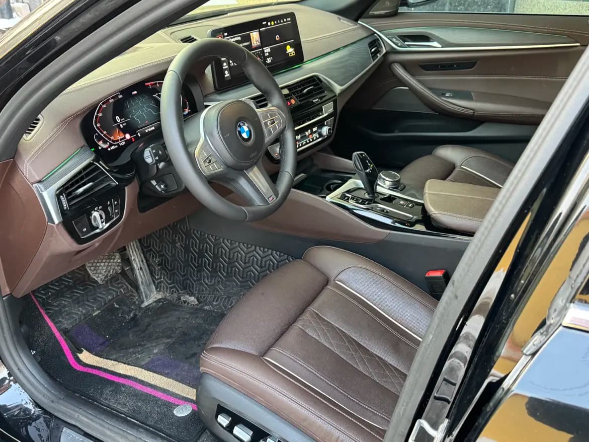 BMW 5 Series 2023 г. 65009 км. — фото 4