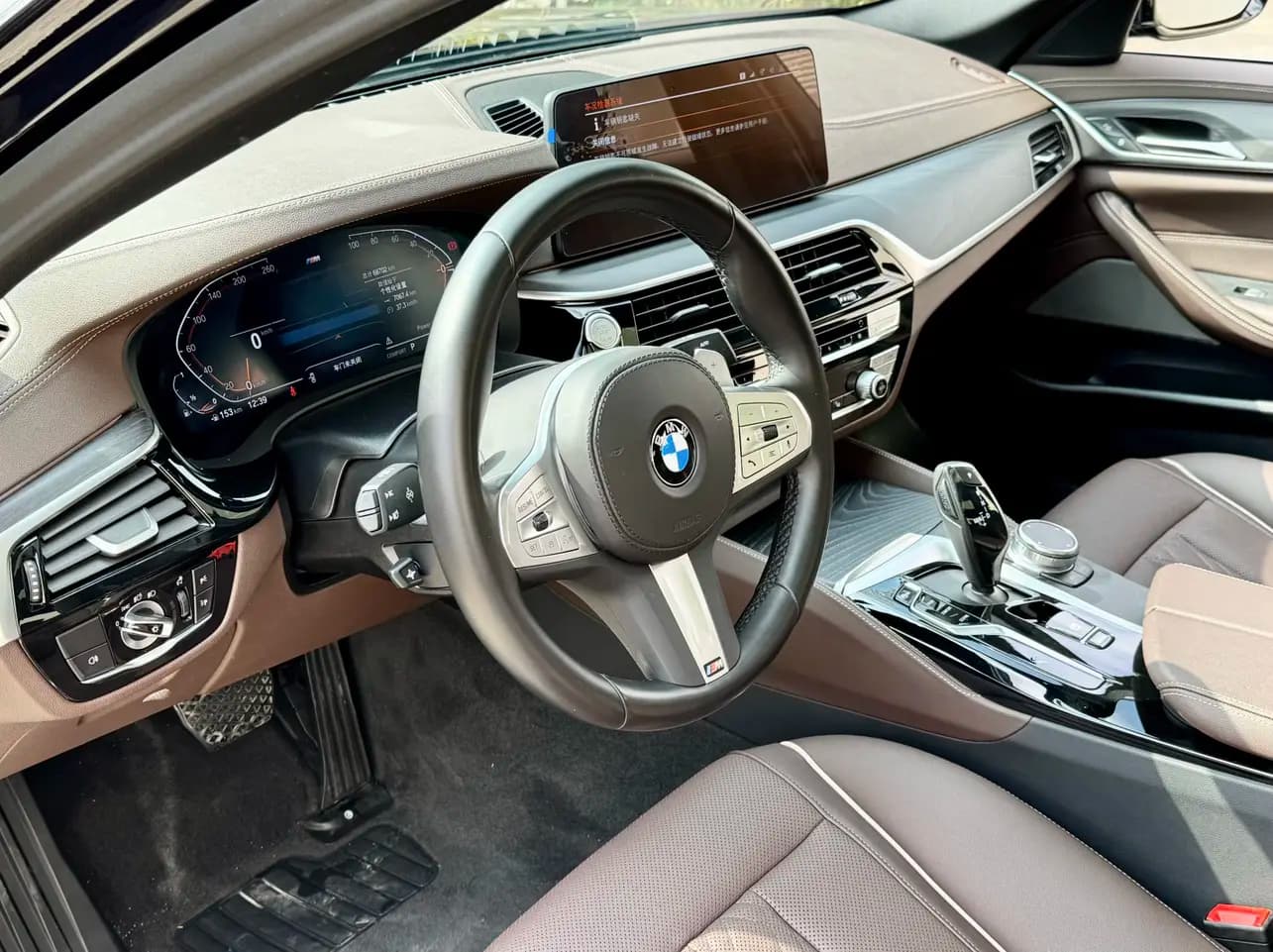 BMW 5 Series 2023 г. 68011 км. — фото 5