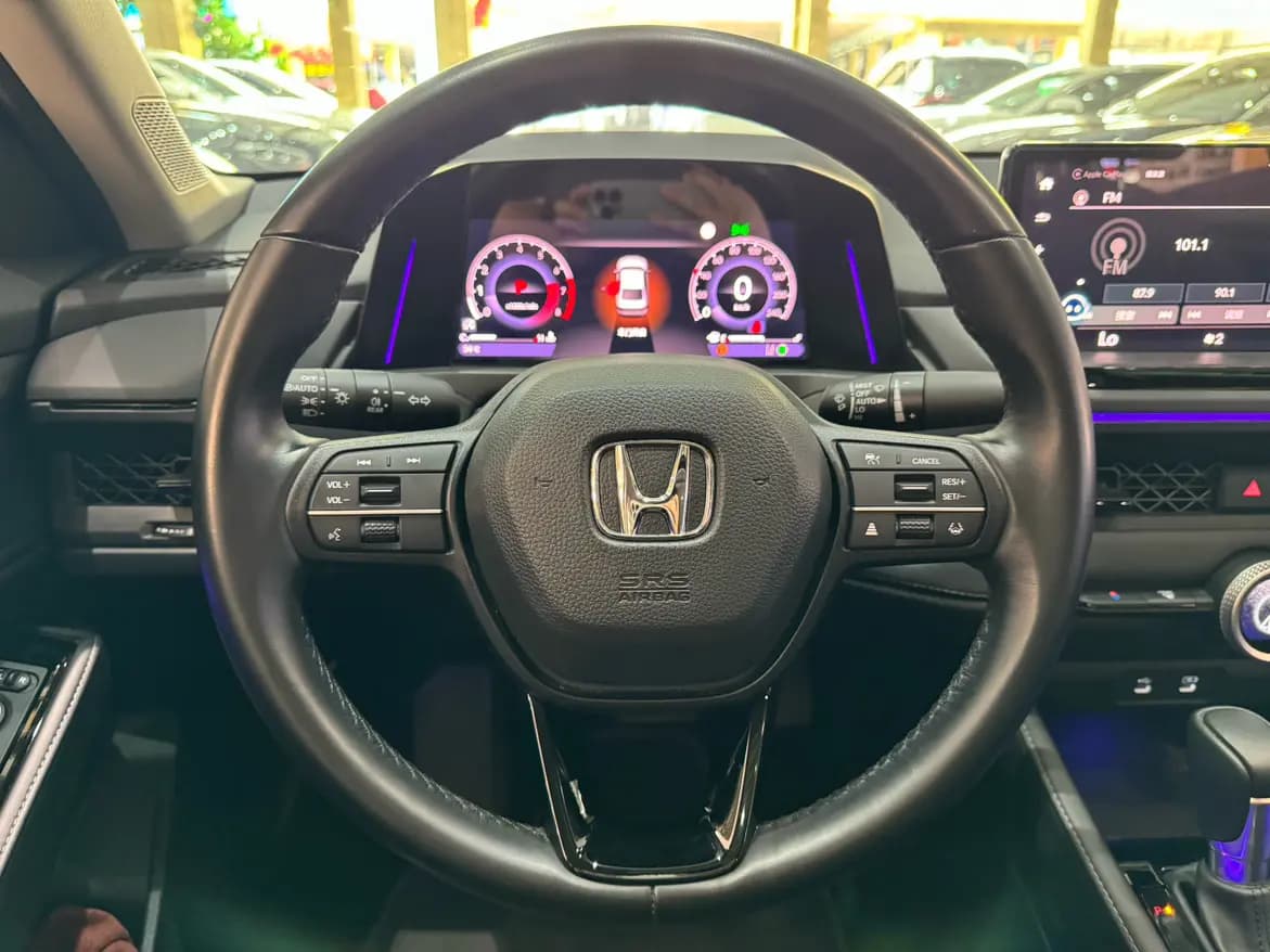 Honda Accord 2024 г. 23132 км. — фото 10