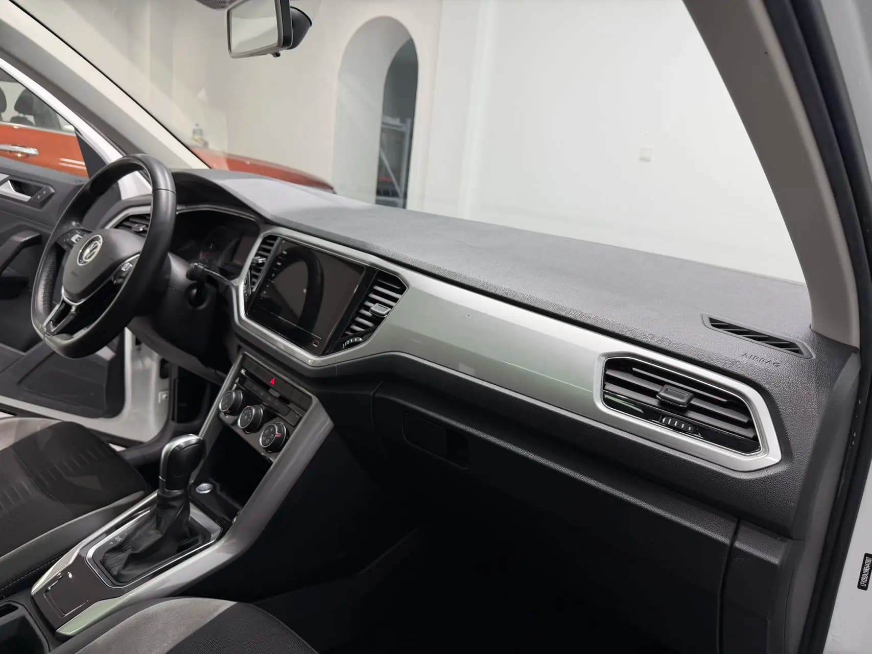 Volkswagen T-Roc 2022 г. 28148 км. — фото 16